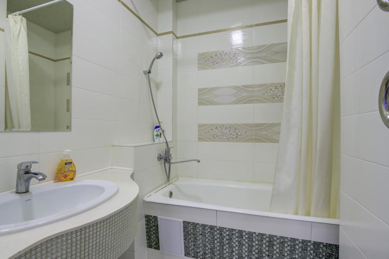 Apartmán 2-Ком Квартира Biškek Exteriér fotografie